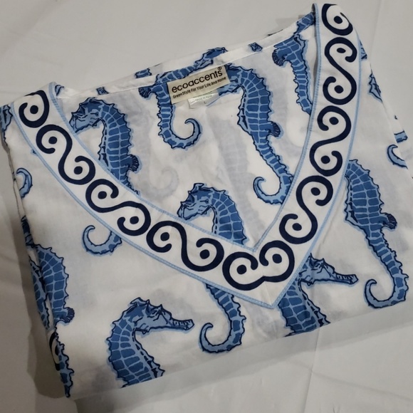 Tops - Cute coastal top